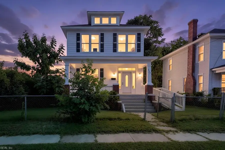 2114 Chestnut Avenue, Newport News, VA 23607 - #2