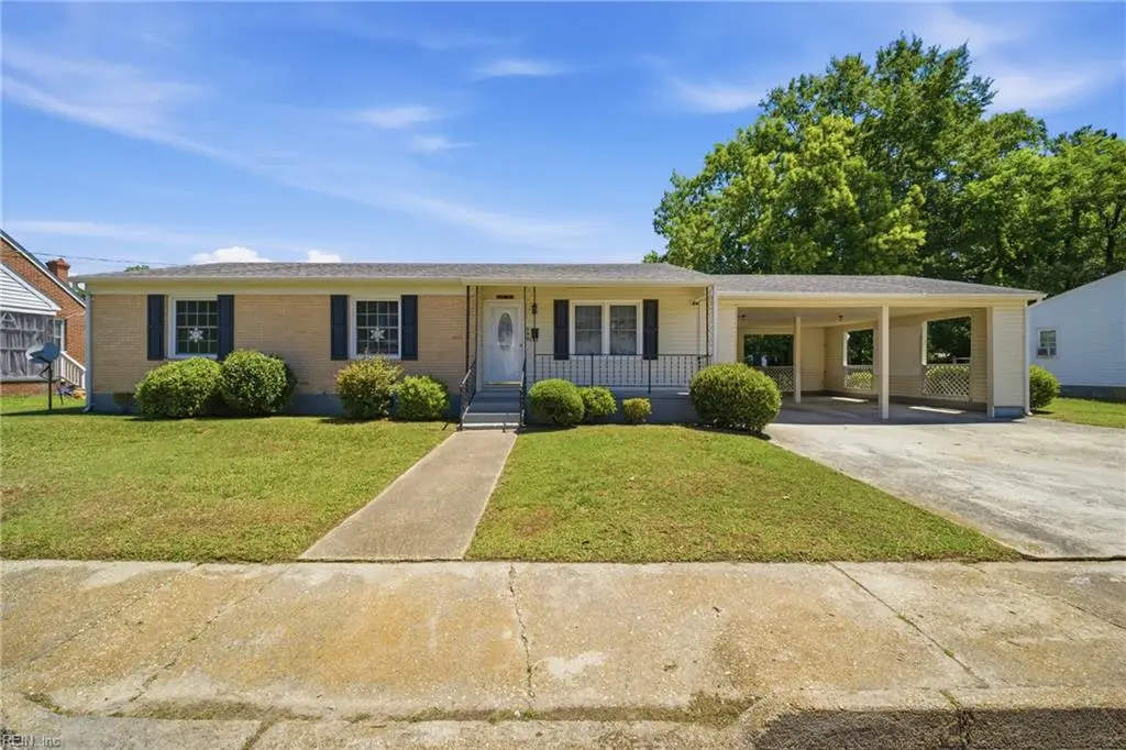 224 Hall Street, Franklin, VA 23851 - #1