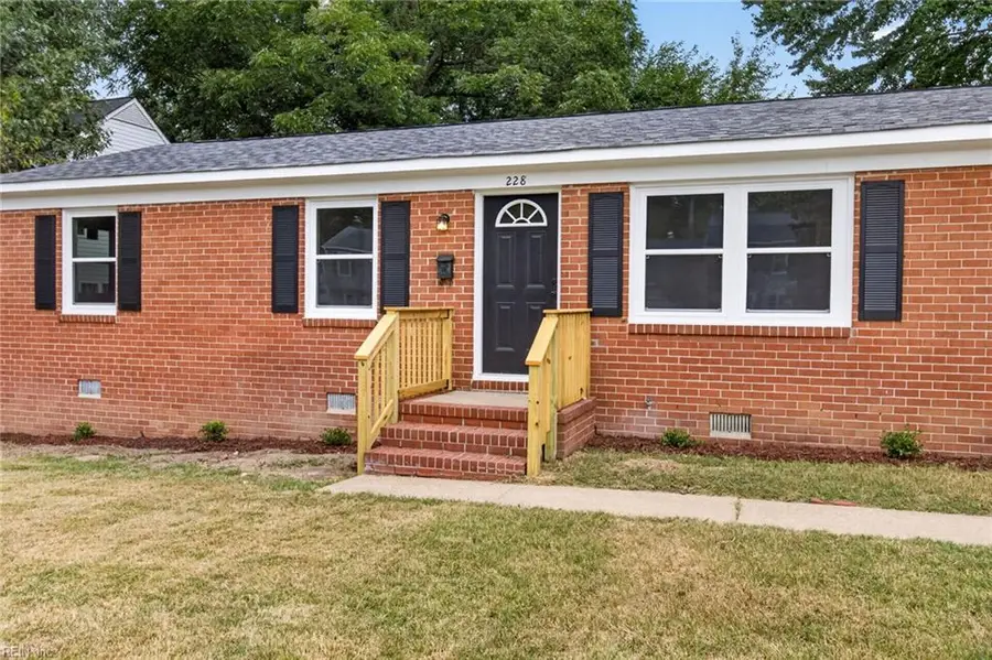228 Colony Road, Newport News, VA 23602 - #2