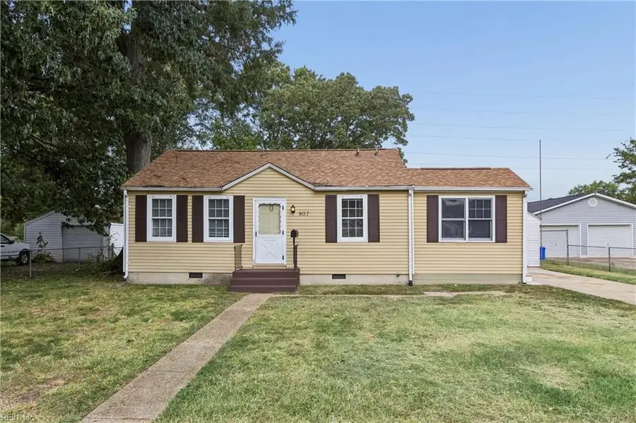 807 Paul Street, Newport News, VA 23605 - #2