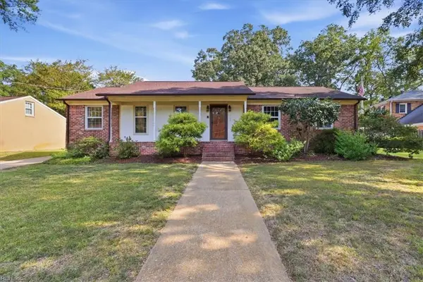 349 Bartell Drive, Chesapeake, VA 23322