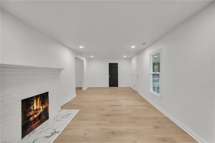 5902 Old Avenue, Newport News, VA 23605 - #2