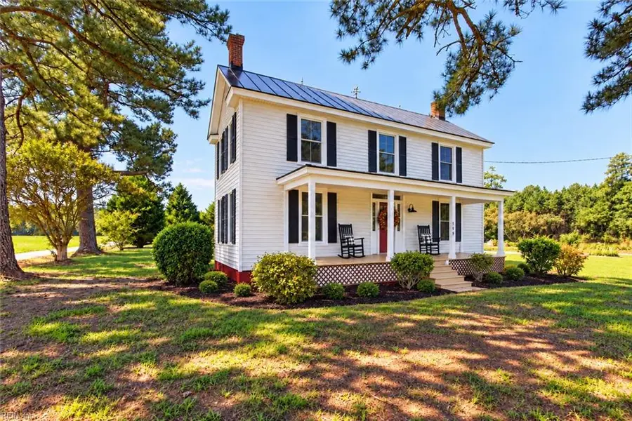 509 Greenway Road, Suffolk, VA 23434 - #2