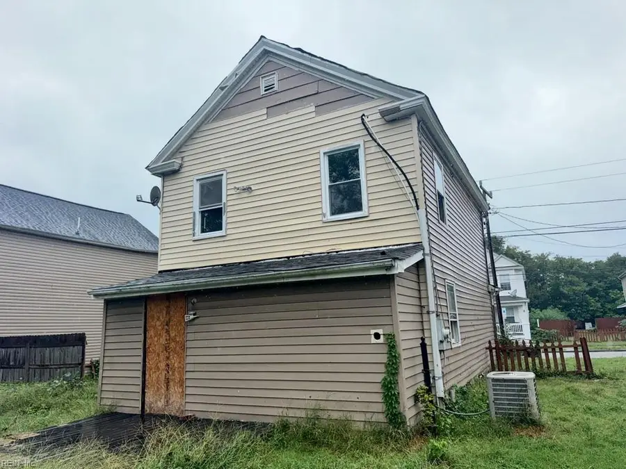 1124 30th Street, Newport News, VA 23607 - #2