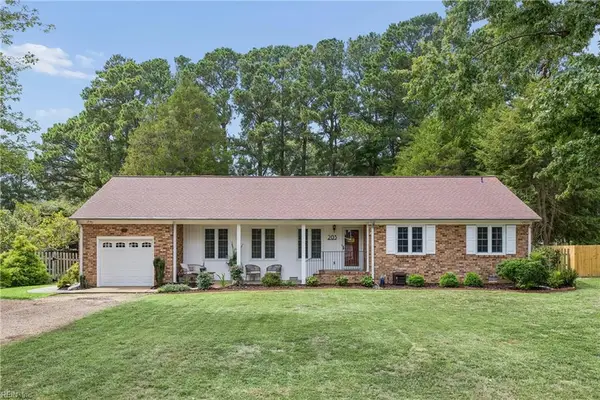 203 Bayview Drive, Yorktown, VA 23692