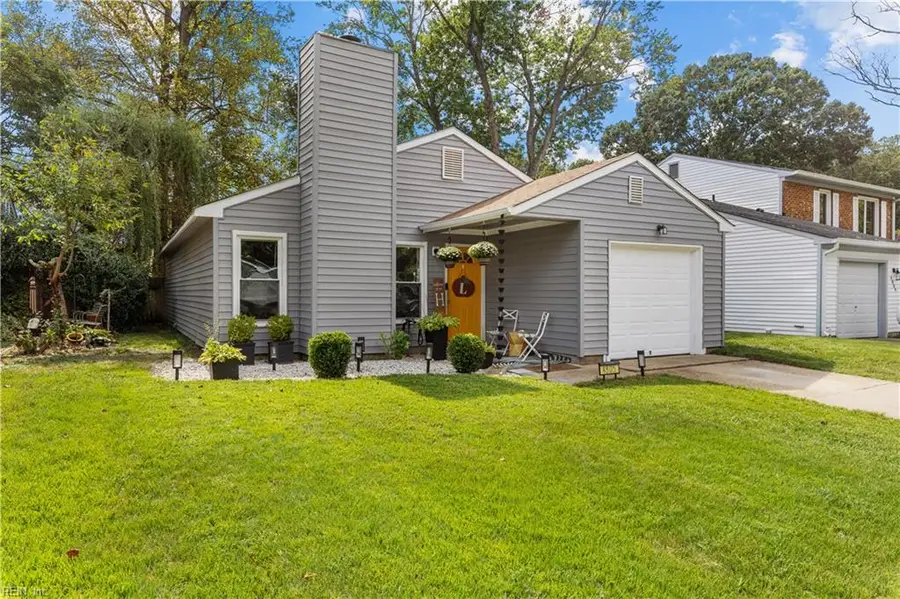 4805 Fountain Hall Drive, Virginia Beach, VA 23464 - #2