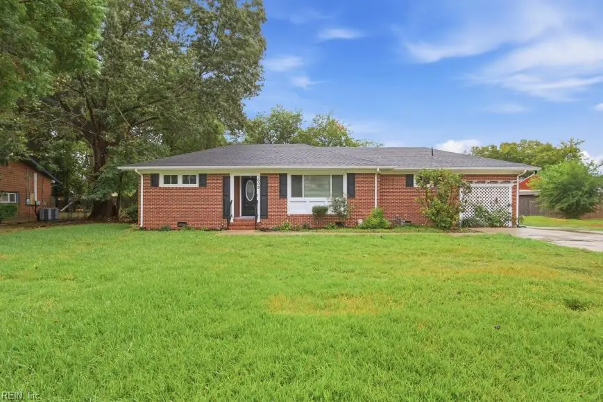 609 Manor Drive, Virginia Beach, VA 23464 - #1