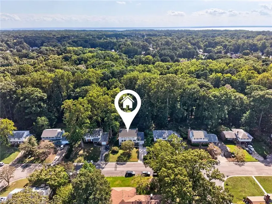 37 Indian Springs Drive, Newport News, VA 23606 - #2