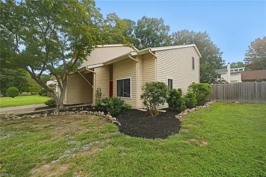 513 Great Park Drive, Newport News, VA 23608 - #2