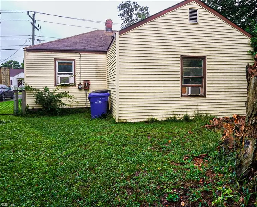26 Fiske Street, Portsmouth, VA 23702 - #3