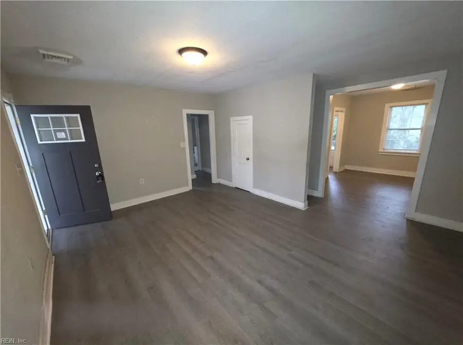 2744 Mapleton Avenue, Norfolk, VA 23504 - #3