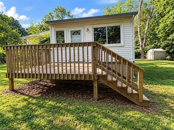847 Gayles Road, Urbanna, VA 23175