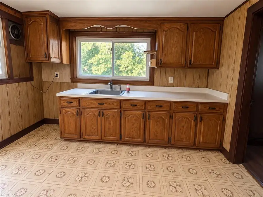 847 Gayles Road, Urbanna, VA 23175 - #3