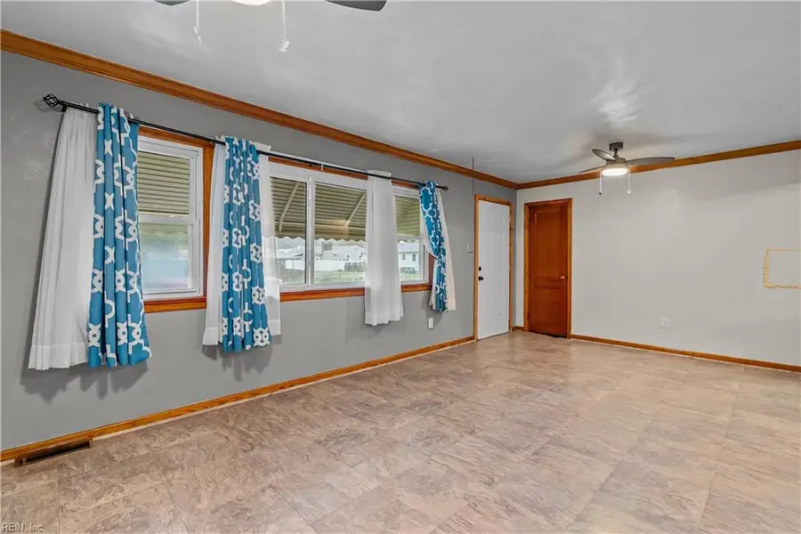 2704 George Dr Drive, Chesapeake, VA 23323 - #2