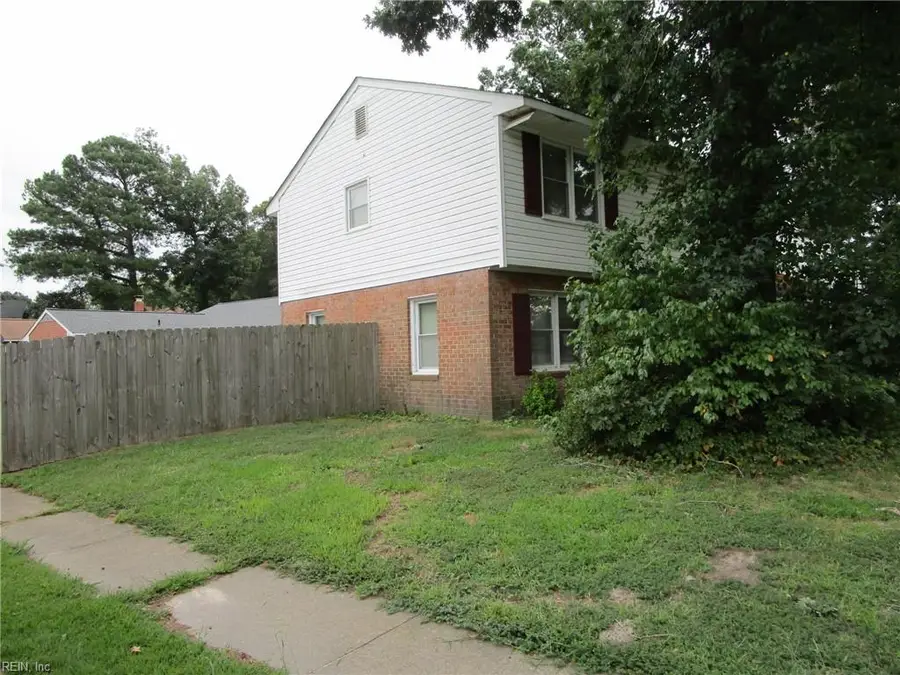 306 Woodland Road, Hampton, VA 23669 - #2