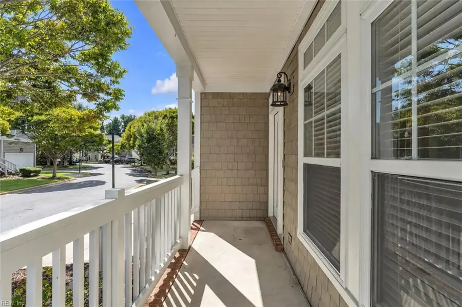 949 Oakland Avenue, Virginia Beach, VA 23454 - #2