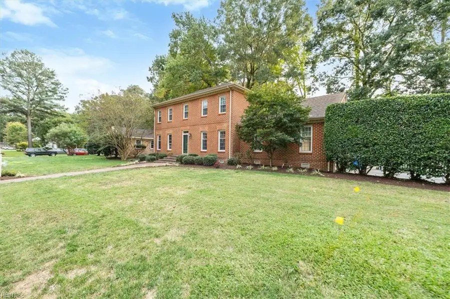 3240 Morningside Drive, Chesapeake, VA 23321 - #2