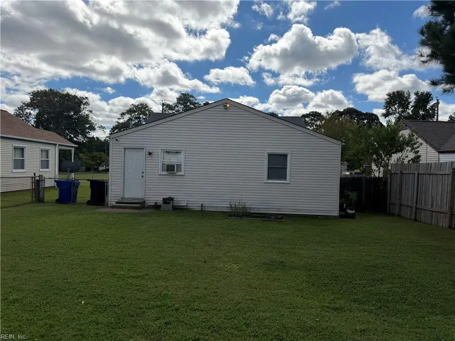 55 Bolling Road, Portsmouth, VA 23701 - #3