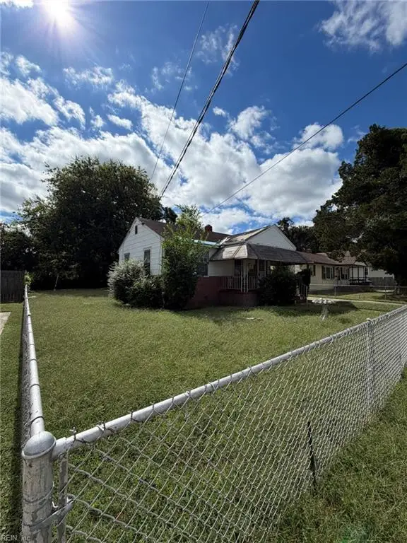 3105 Hull Street, Portsmouth, VA 23704 - #2