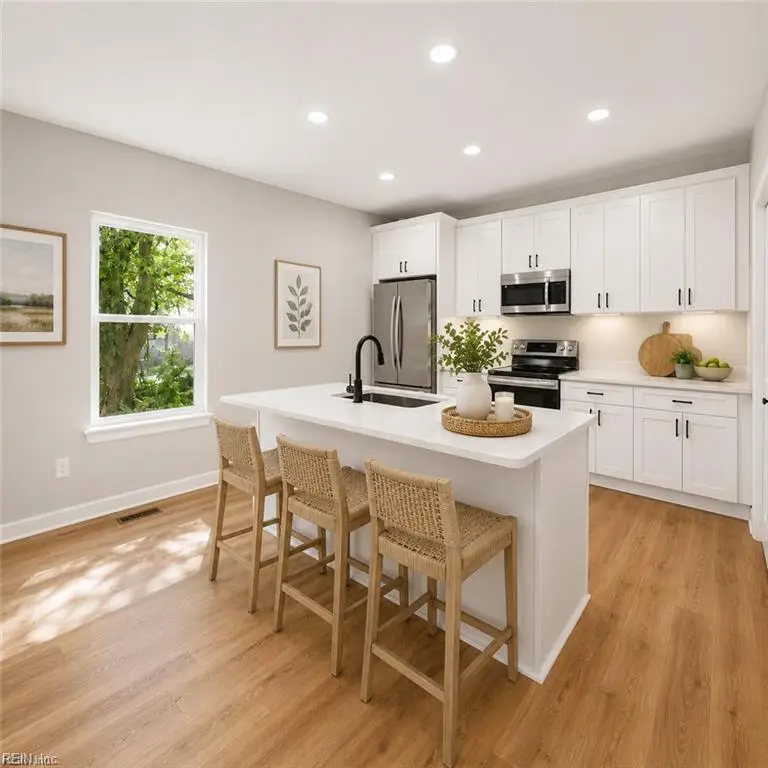 840 W 49th Street, Norfolk, VA 23508 - #3