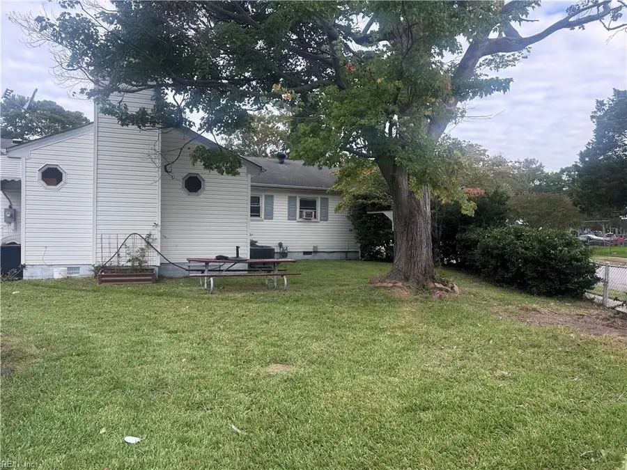 1913 Tulane Road, Norfolk, VA 23518 - #2