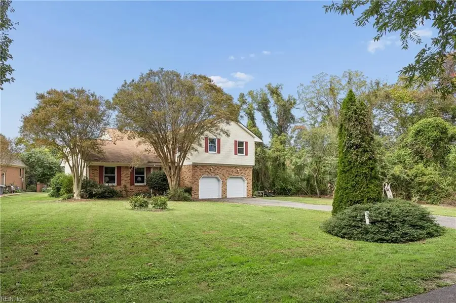 92 Oakville Drive, Hampton, VA 23669 - #2