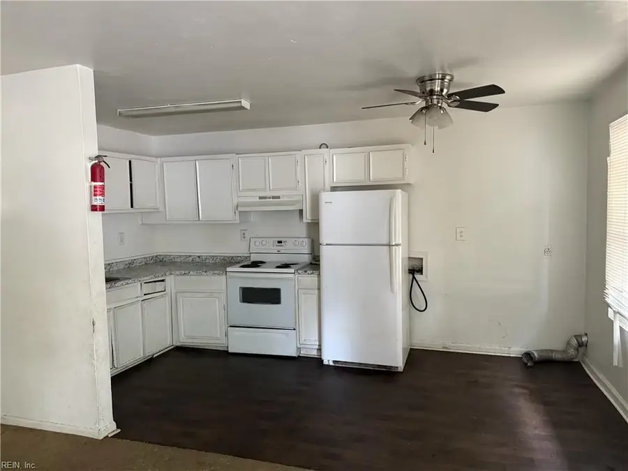 734 Johnson Avenue, Norfolk, VA 23504 - #3
