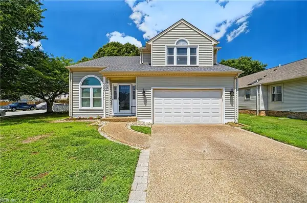 853 Yorkshire Lane, Newport News, VA 23608