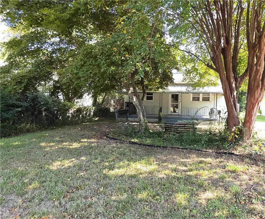 5914 Potomac Avenue, Hampton, VA 23605 - #1