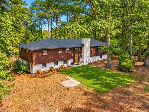 15341 Laurelwood Drive, Carrollton, VA 23314