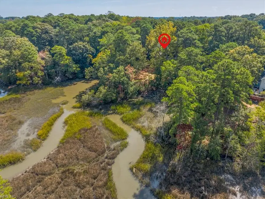 15341 Laurelwood Drive, Carrollton, VA 23314 - #2