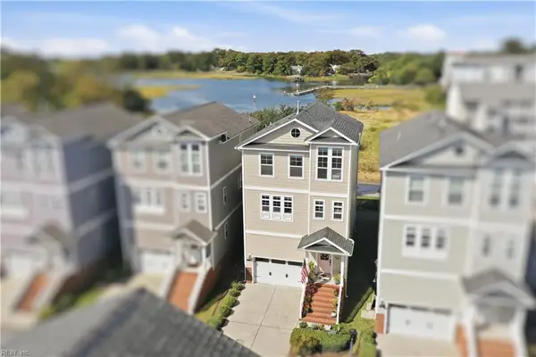 9518 3rd Bay St Street #113, Norfolk, VA 23518