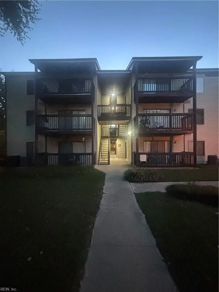 144 Wells Court #2, Hampton, VA 23666 - #3