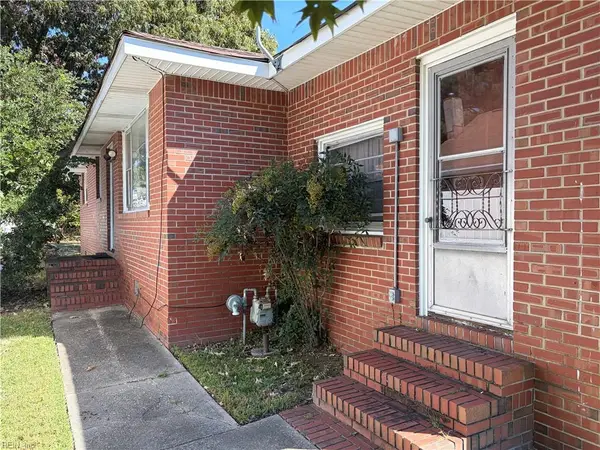 214 W Government Avenue, Norfolk, VA 23503