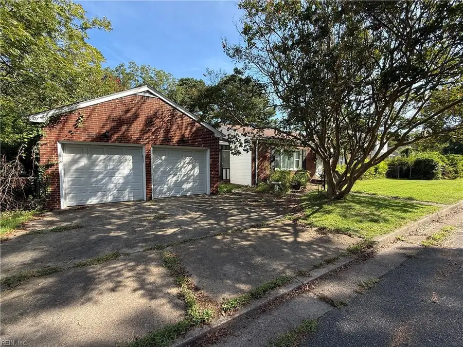 3914 South Street, Portsmouth, VA 23707 - #2