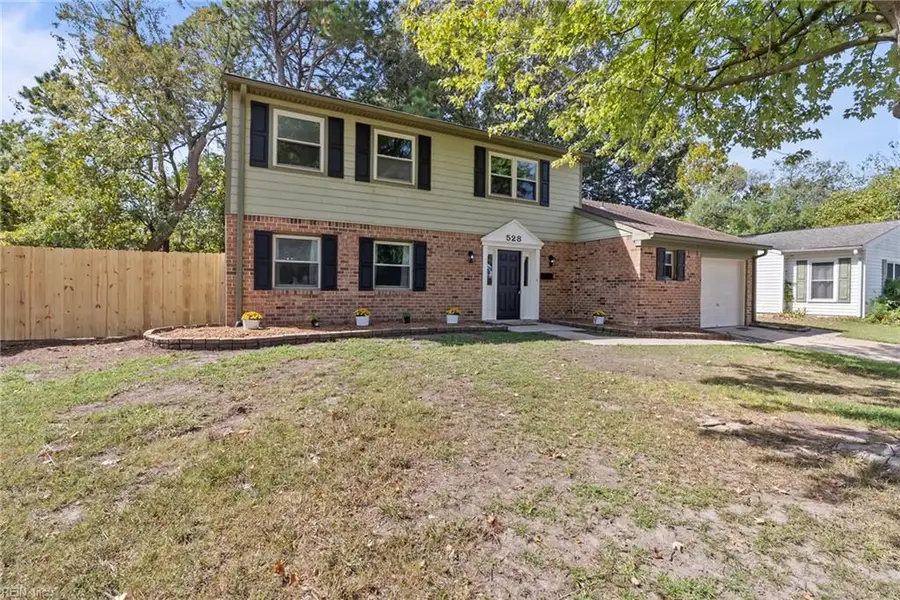 528 Woodlake Rd Road, Virginia Beach, VA 23452 - #2
