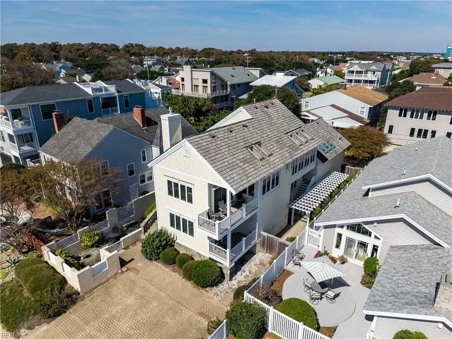 103 49th Street, Virginia Beach, VA 23451 - #2