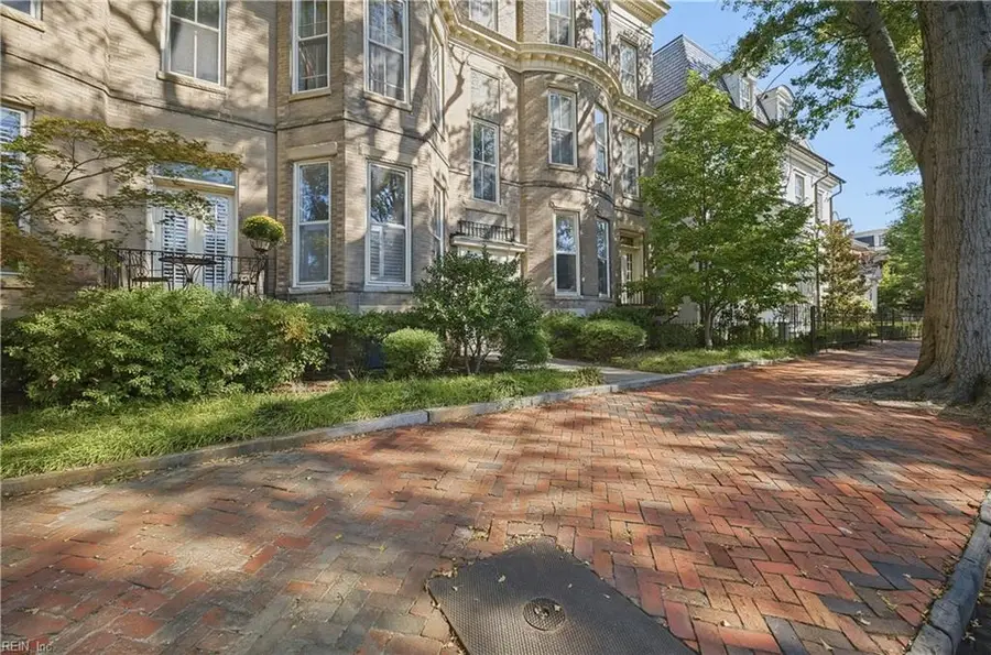 338 W Freemason Street #1, Norfolk, VA 23510 - #2
