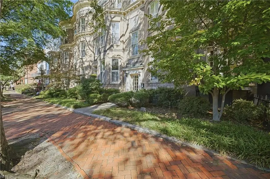 338 W Freemason Street #1, Norfolk, VA 23510 - #3