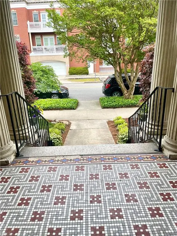 1207 Colonial Avenue, Norfolk, VA 23517 - #2