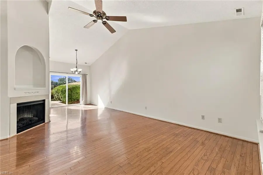 104 Bishops Reach, Smithfield, VA 23430 - #2