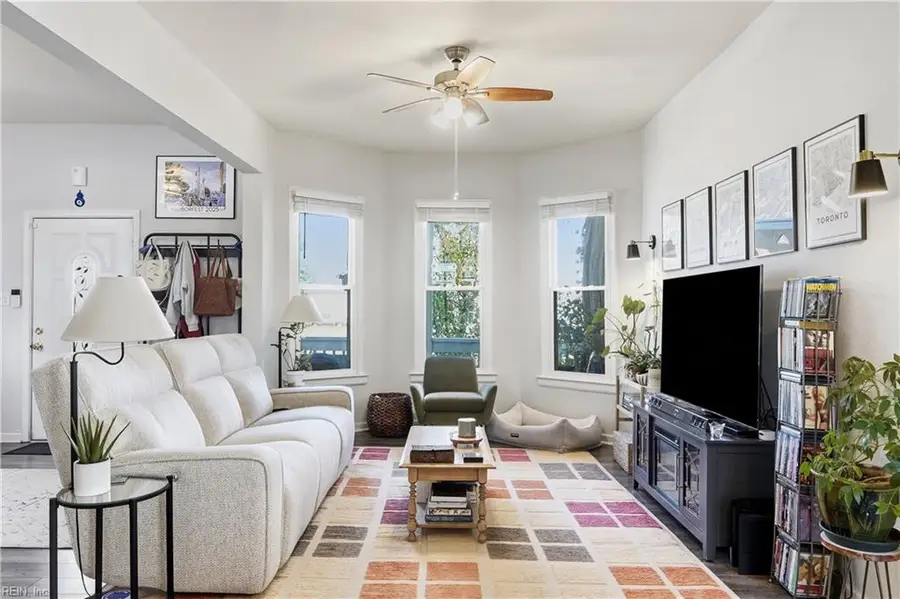 245 W 31st Street, Norfolk, VA 23504 - #3