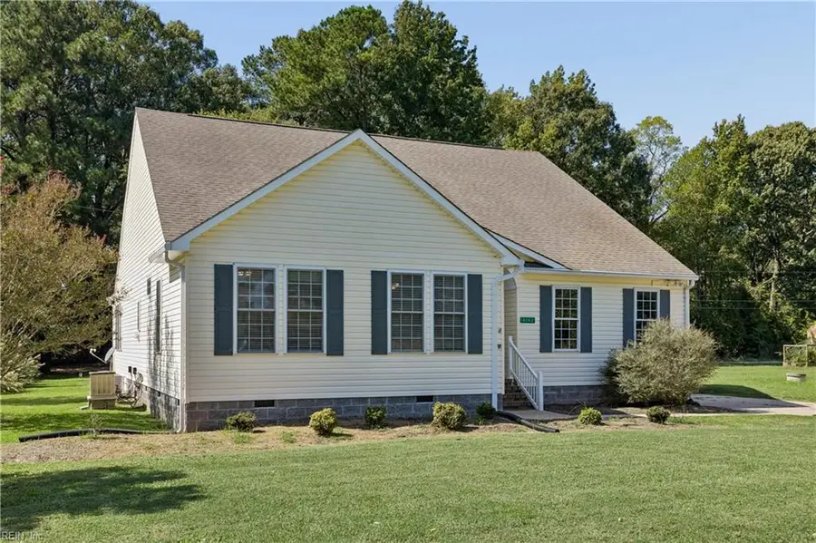 10142 Bolling Boulevard, Carrollton, VA 23314 - #2