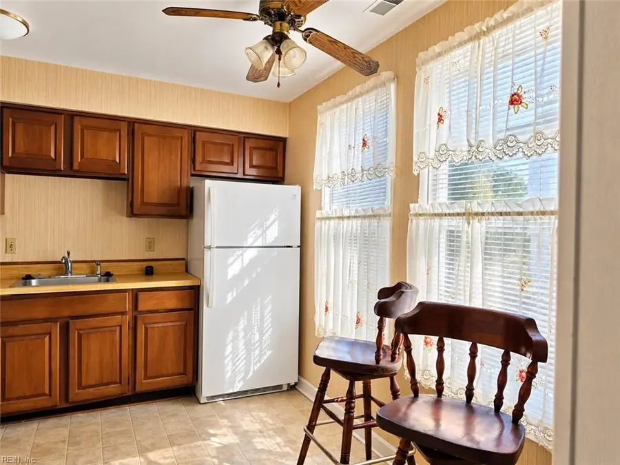 3212 Clover Road E, Chesapeake, VA 23321 - #3