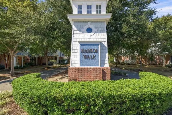 8352 N View Boulevard, Norfolk, VA 23518