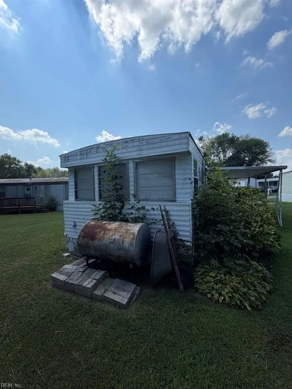 1328 Hawk Avenue, Virginia Beach, VA 23453 - #2