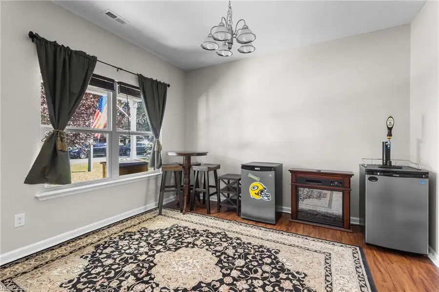 2021 Sparrow Road, Chesapeake, VA 23320 - #2
