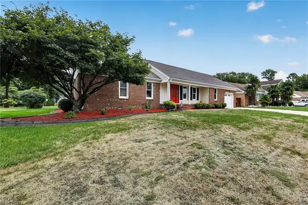 737 Willow Oak Drive, Chesapeake, VA 23322