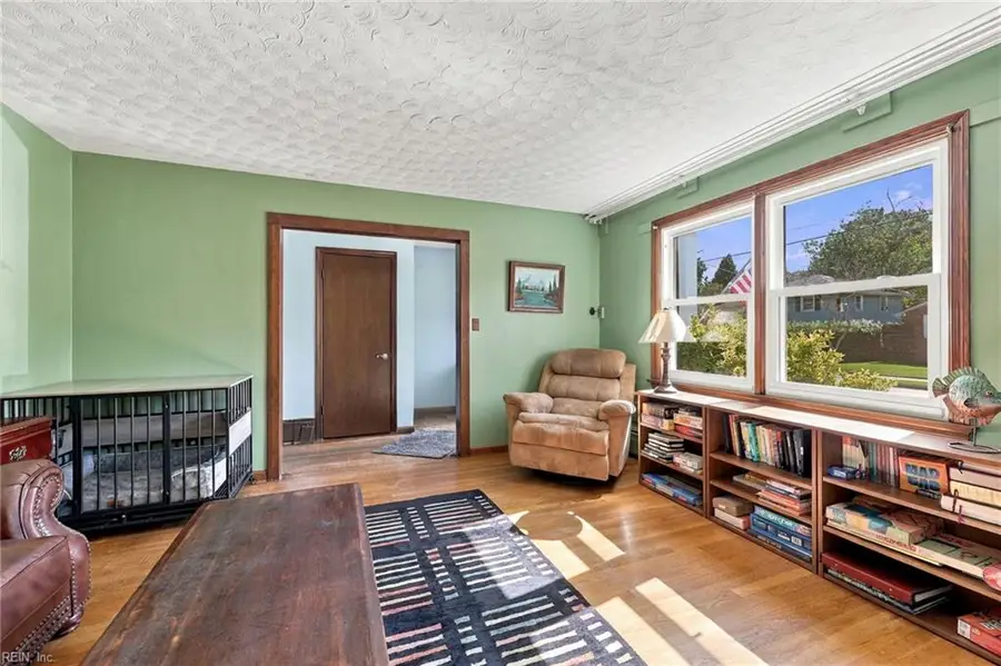 140 Cherry Street, Norfolk, VA 23503 - #3