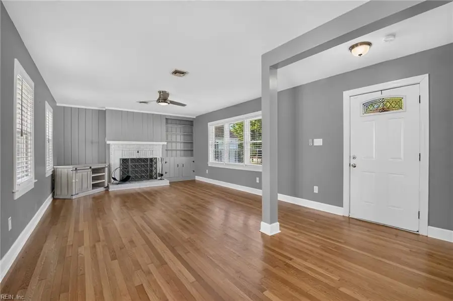 48 N Boxwood Street, Hampton, VA 23669 - #3